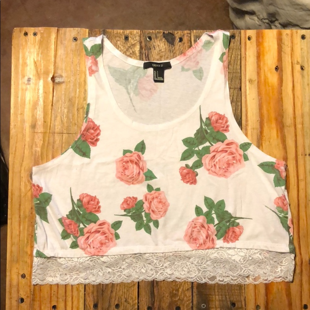 Crop top